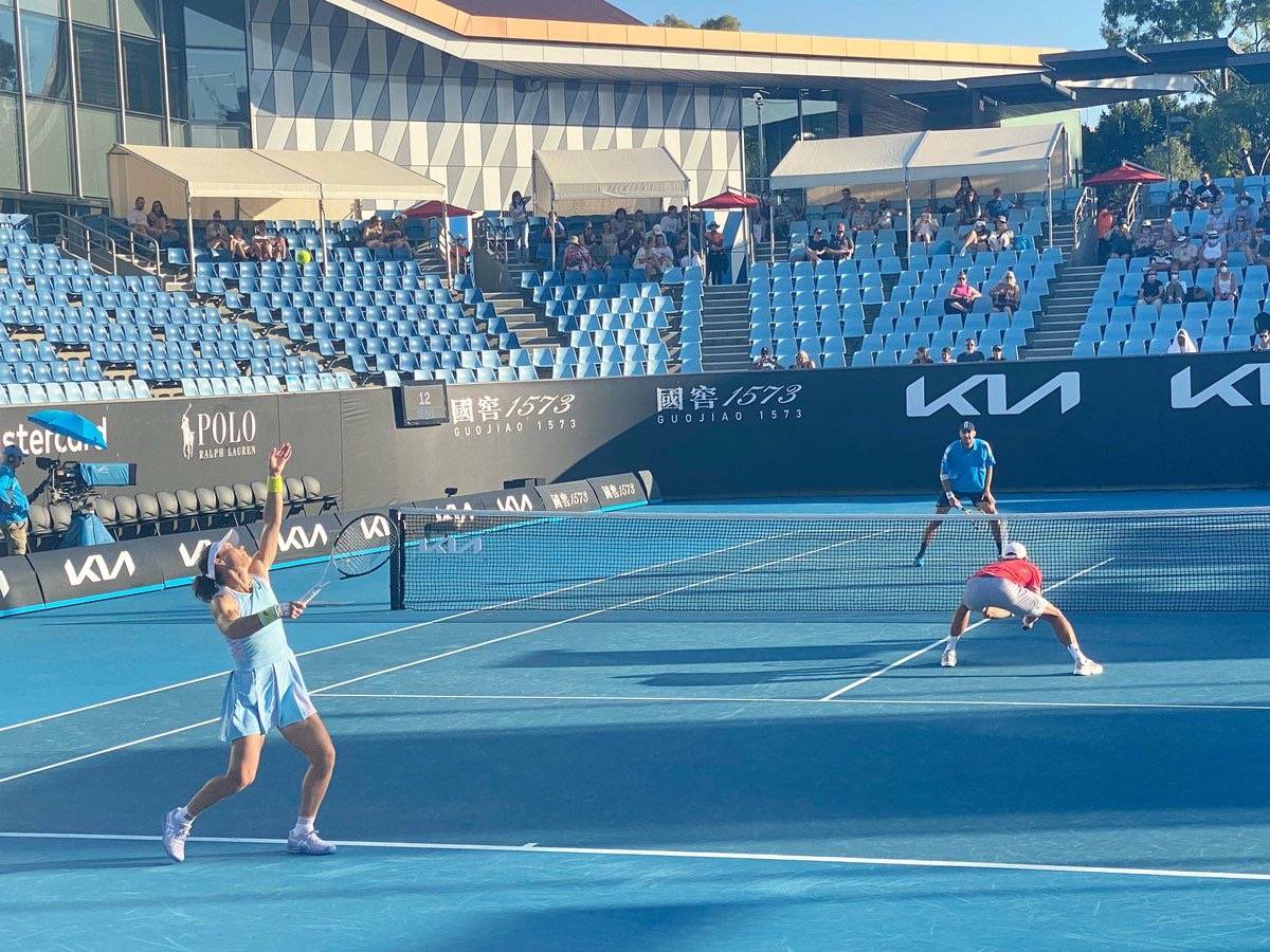 随着轮换健 随着轮换健